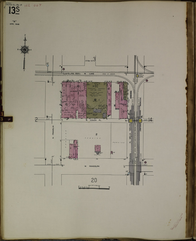 Offenes Buch mit detaillierter Stadtkarten-Illustration und textgefüllten Seiten.