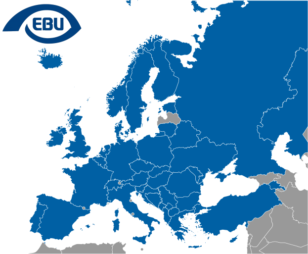 Eine Karte von Europa in Blau und Grau mit dem EU-Logo in der linken oberen Ecke auf einem weissen Hintergrund.
