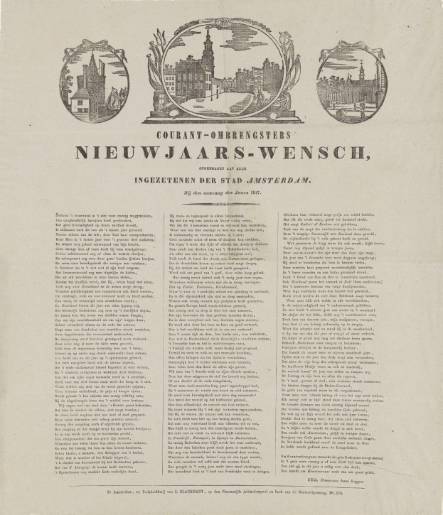 Schwarze und weiße Zeitung mit Text und einer Stadtlandschaftsfotografie, die historische Stadtbilder widerspiegelt.