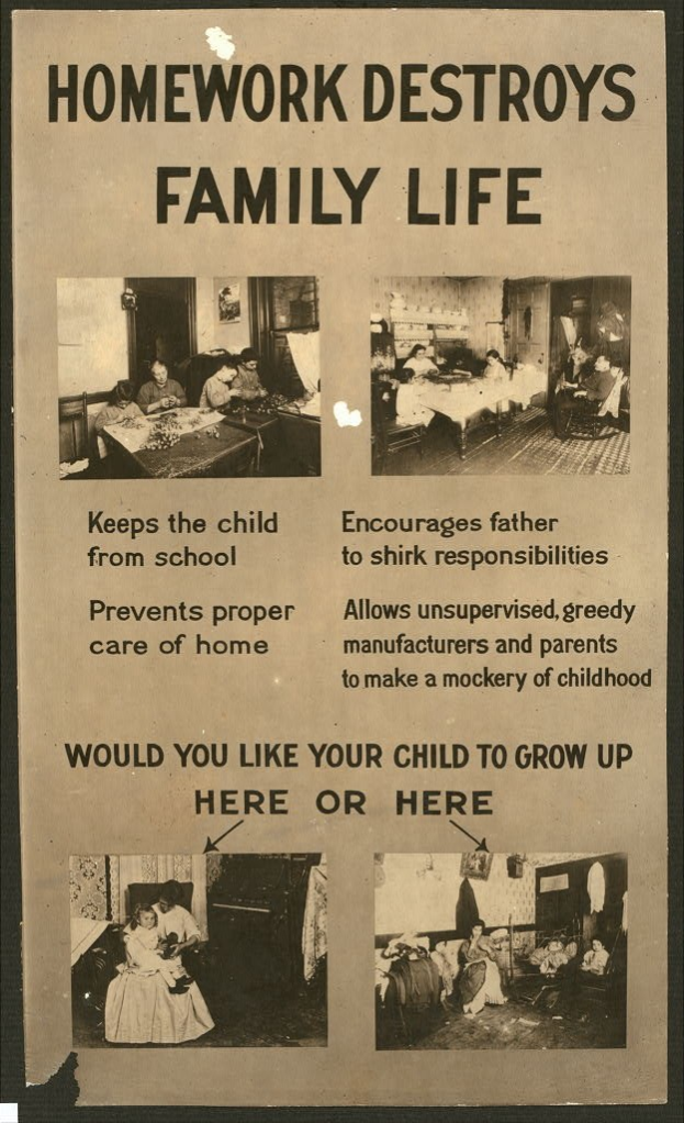 Plakat mit der Aufschrift "Hausaufgaben zerstören das Familienleben" mit einer vielseitigen Gruppe von Menschen, die entschlossen aussehen, begleitet von Text.
